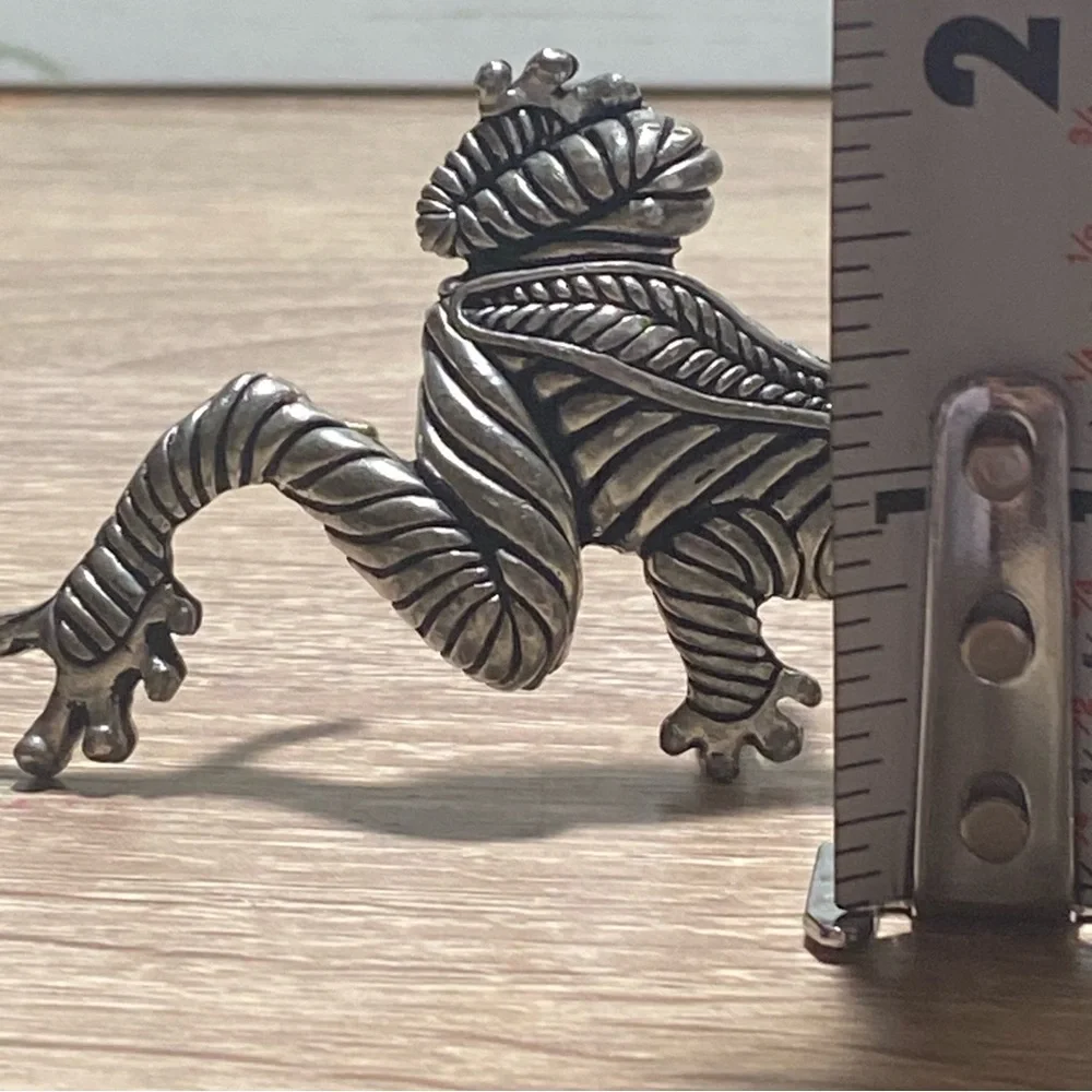 Vicenza silver tone frog buckle for kids belt,‎ see measurements on pics